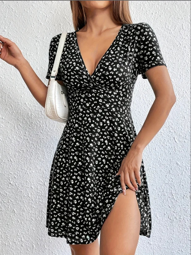 Luna - Charme Floral e Sofisticação Diária